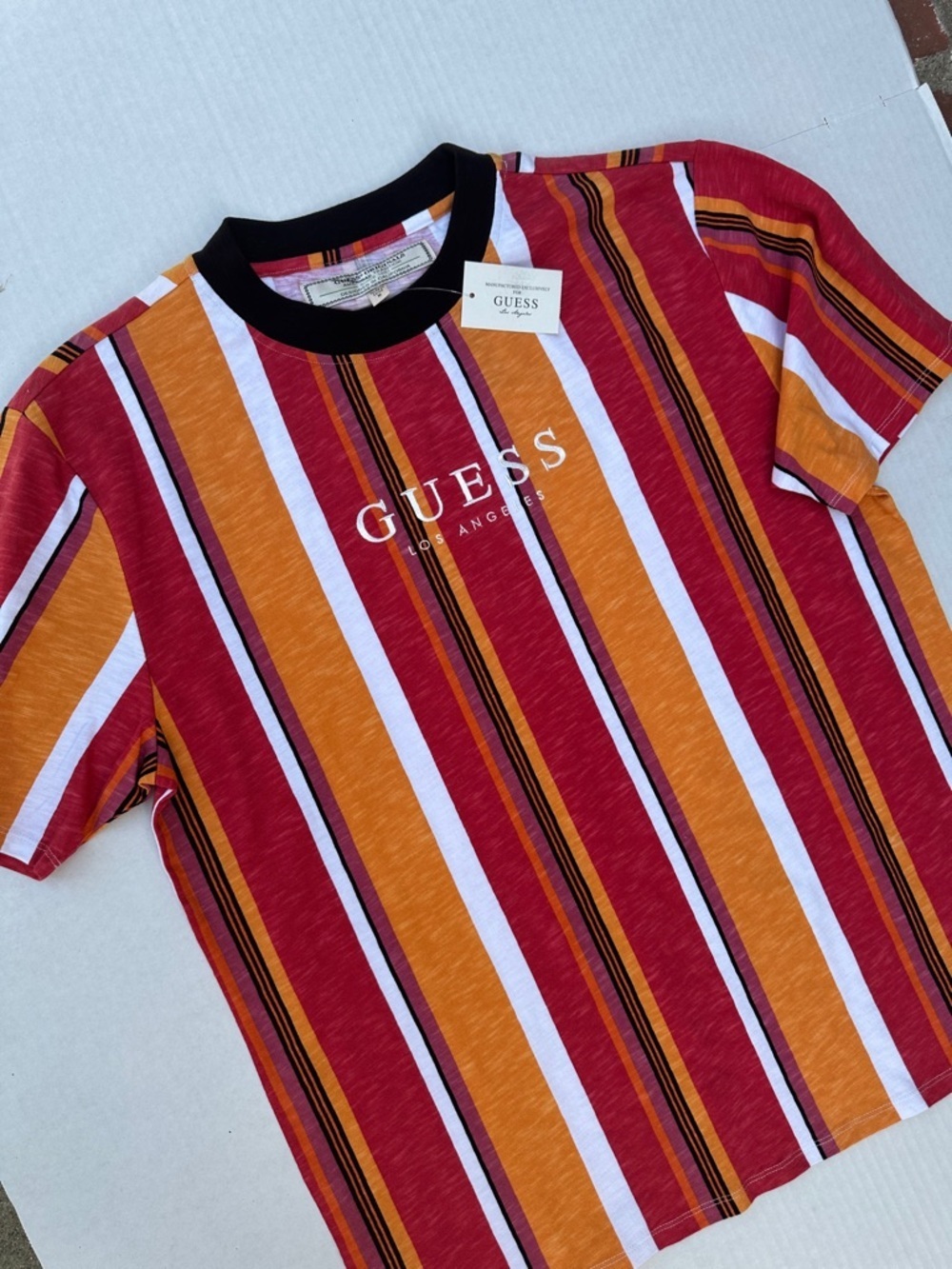 New GUESS ORIGINALS Men’s Red, Yellow & White Striped Logo Tee with Black Trim - Picture 4 of 8